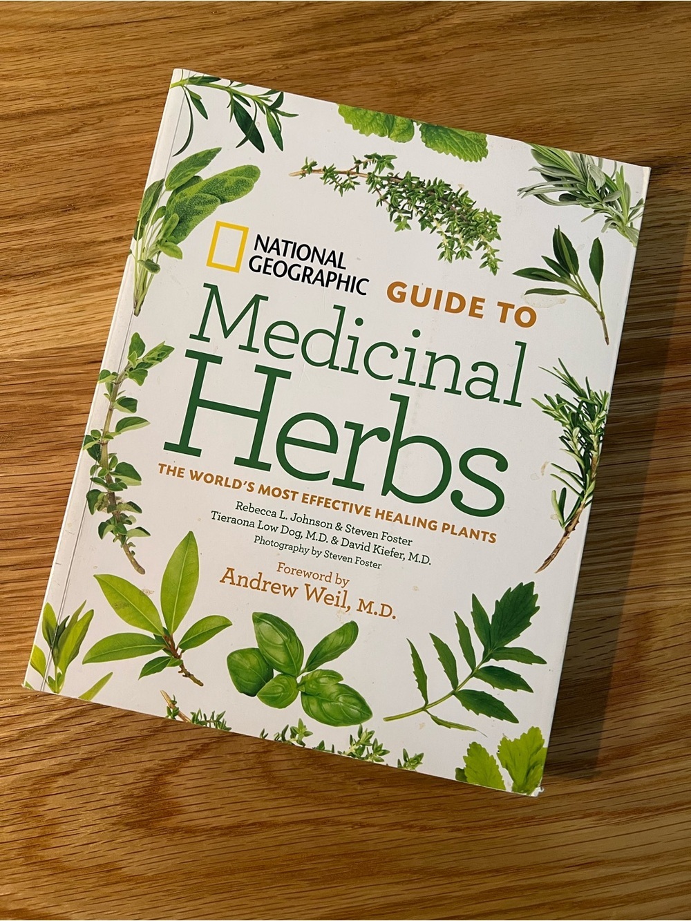National Geographic Guide to Medicinal Herbs Hardcover Healing Plants Book